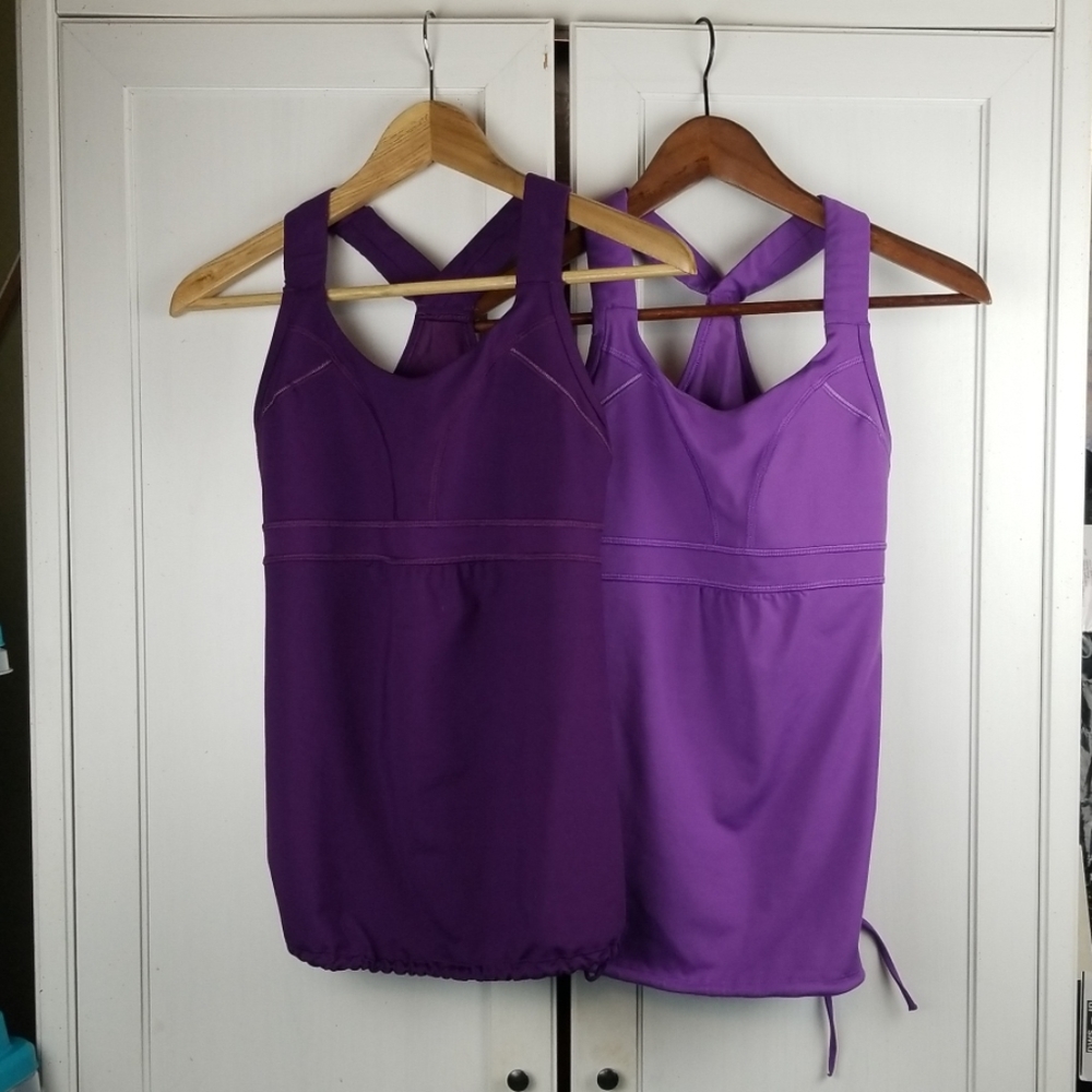 Lot of 2 athleta sport tanks xs built in bras